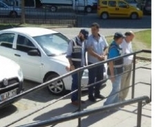 Edremit’te FETÖ‘nün beyin takımı yakalandı Darbe girişimi sonrasında ülke çapında FETÖ ve PDY’ye karşı sürdürülen