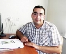 EDREMİT’TE MOTOSİKLET KAZASI: 1 YARALI Balıkesir’in Edremit ilçesinde motosiklet ile otomobilin çarpışması sonucu meydana gelen
