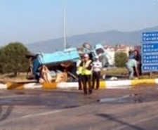  Balıkesir’in Edremit ilçesinde meydana gelen trafik kazasında 4’ü çocuk 7