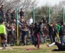 Zeytinli’de; Körfez 1. Amatör Küme takımlarından Zeytinli Belediyespor ile Barbaros