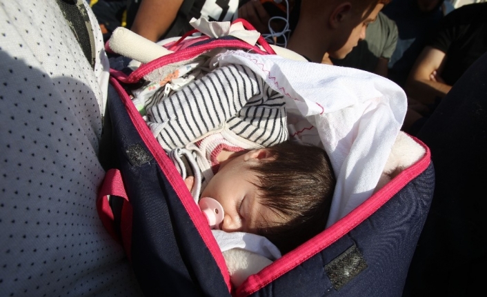  15 Günlük Fatma Bebek Dalgalardan Islandi.