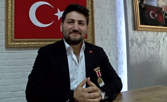 15 Temmuz Hain Darbe Girişimi Sırasında Ankara'da Olan Ve Helikopterden