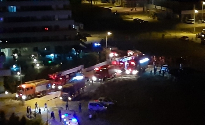 Bursa'nın Nilüfer İlçesinde 18 Katlı Lüks Bir Binanın Çati Katında