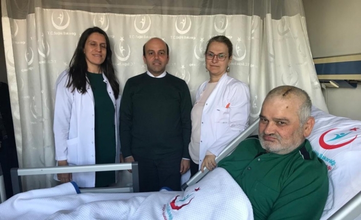 Bursa’da 20 yıldır parkinson hastası olan ve 5 yıldır da