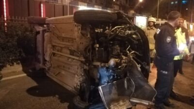  İzmir’in Karşıyaka İlçesinde 259 Promil Alkollü Sürücünün Kullandığı Otomobil,