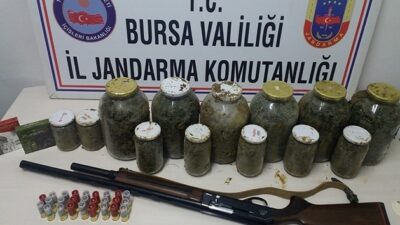  Yapılan Operasyonda K.y. Ve L.s. İsimli Şüpheliler, Akbahçe Mevkiinde