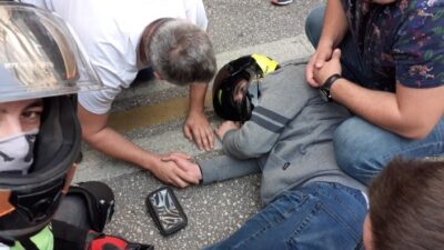  Bursa’da Ters İstikametten Ana Caddeye Çikan Otomobil Motosiklete Çarpti.