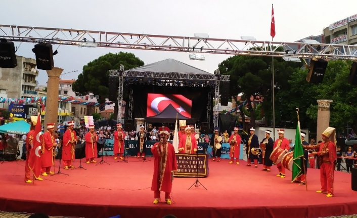  83 Yıldır Kesintisiz Bir Şekilde Devam Eden Bergama Kermesi,