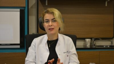 Nefroloji Uzmanı Dr. Ayşe Şeker, yüksek tansiyonın irsî olduğunu söyledi.Kanın
