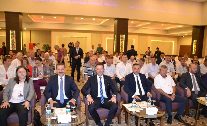 Balıkesir Büyükşehir Belediye Başkanı Yücel Yılmaz, Şehir Çaliştayi Bölge Toplantısı