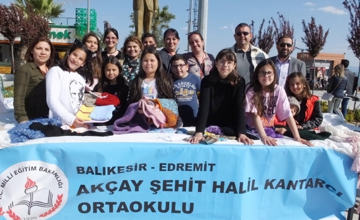 Balıkesir’in Edremit ilçesinde, Akçay Şehit Halil Kantarcı Ortaokulu Okul Aile