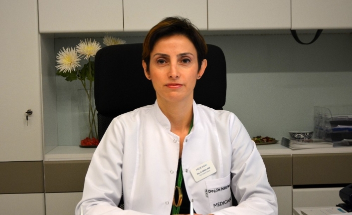 Kanser tedavilerinde geliştirilen akılı ilaçların hastalara umut olduğunu belirten Tıbbi