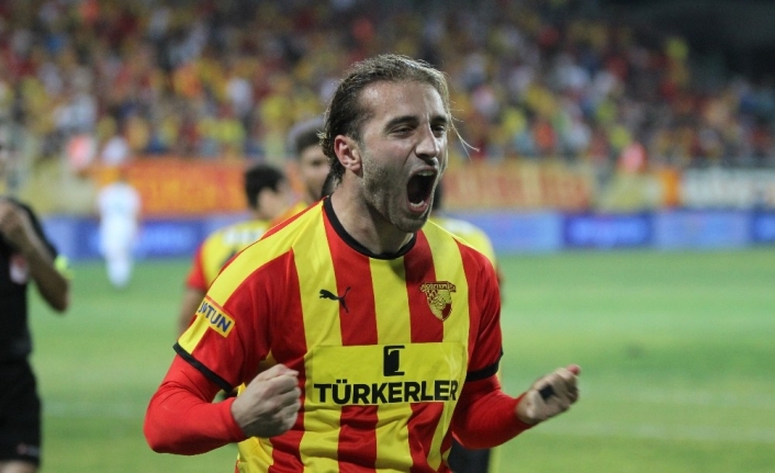  Konyaspor Karşısında Alpaslan’ın Golüyle Sezonun İlk Galibiyetini Alan Göztepe,