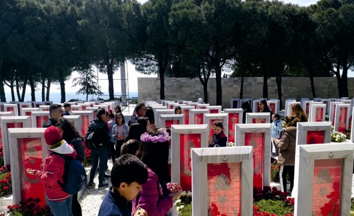 Altıeylül Belediyesi ve İlçe Milli Eğitim Müdürlüğü ilçede farklı okullarda