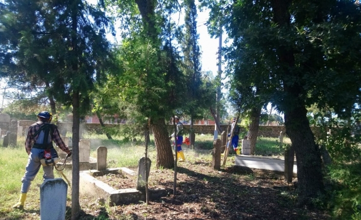 Altıeylül Belediyesi Tarafından Kurban Bayramı Öncesinde İlçe Genelindeki Kırsal Mahalle