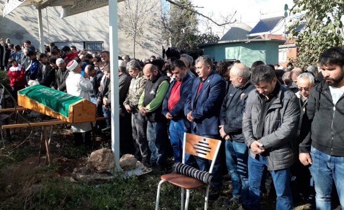  Bursa'da Futbol Antrenmanında Kalp Krizi Geçiren 15 Yaşındaki Genç