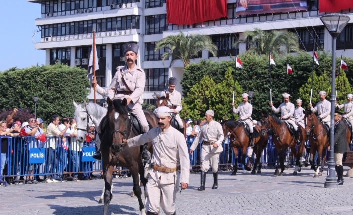  Atlı Süvari Birlikleri’nin 9 Eylül'de İzmir'e Girişi Ve İzmir