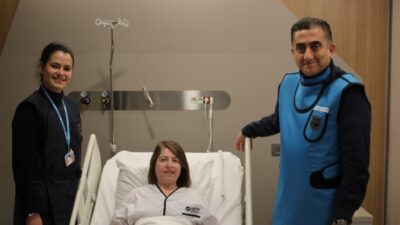 Nükleer Tıp Uzmanı Doç. Dr. İnanç Karapolat, radyoiyod tedavisi gören