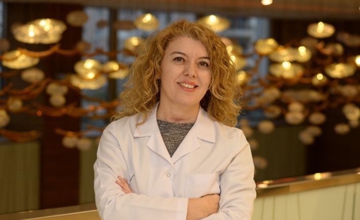 Çocuk Sağlığı ve Hastalıkları Kliniği’den Uzm. Dr. Sibel Karkaç, çocukları