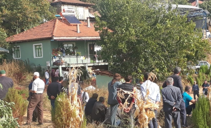  Olaya İlişkin Ölen Kişilerin Akrabaları Olduğu Belirtilen M.a. (35)