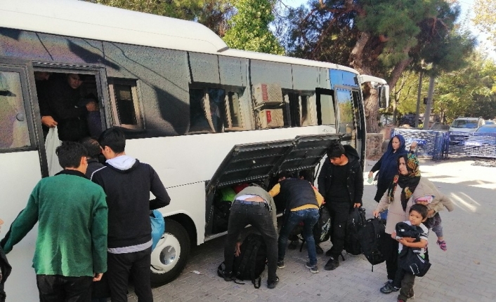  Çanakkale'nin Ayvacık İlçesinde Yasa Dışı Yollarla Yunanistan’ın Midilli Adası’na