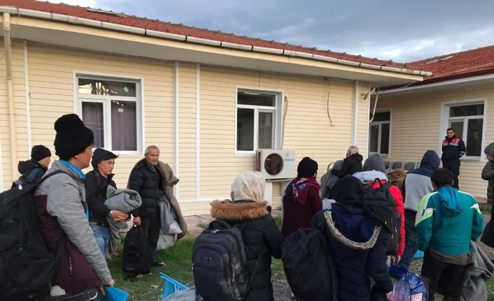  Düzensiz Göçmen