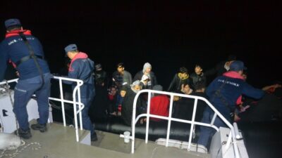 Balıkesir’in Ayvalık ilçesinde yasa dışı yollarla Yunanistan’ın Midilli adasına gitmek