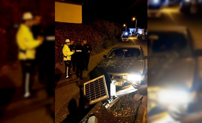  Balıkesir’in Ayvalık İlçesinde Bir Bebeğin De Bulunduğu Otomobil, Cunda