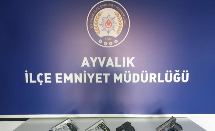  Ele Geçenler