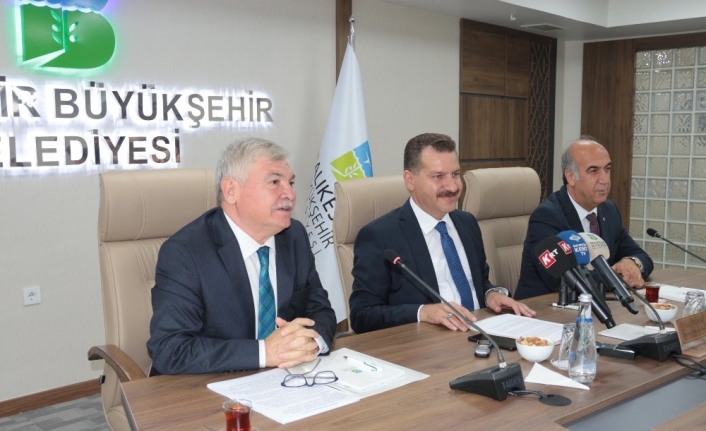 Balıkesir Valiliği, Balıkesir Üniversitesi, Balıkesir Büyükşehir Belediye Başkanlığı Ve Türk