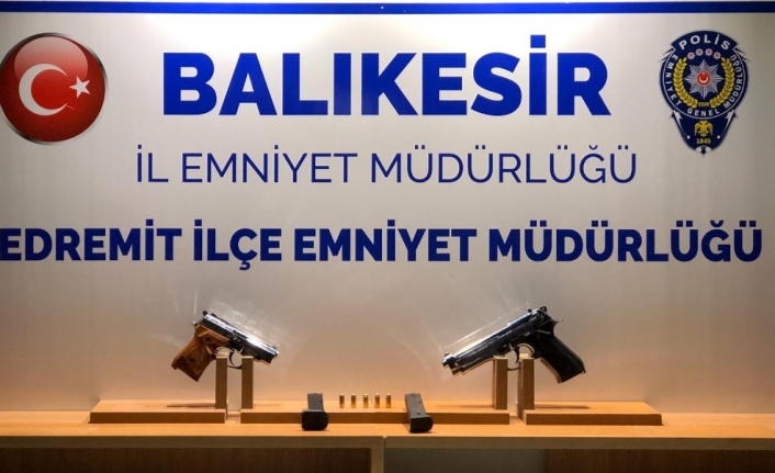  Balıkesir'de Polis Son 24 Saat İçinde Yaptığı Uygulamalarda 9
