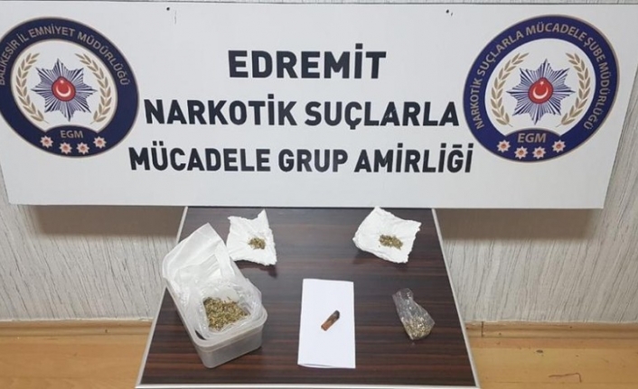  Balıkesir Polisi İl Genelinde Zehir Tacirlerine Düzenlediği Operasyonda Çok