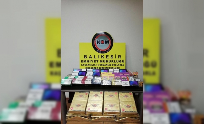  Balıkesir Polisi İzmir'den Kaçak Sigara Ve Puro Getiren 1