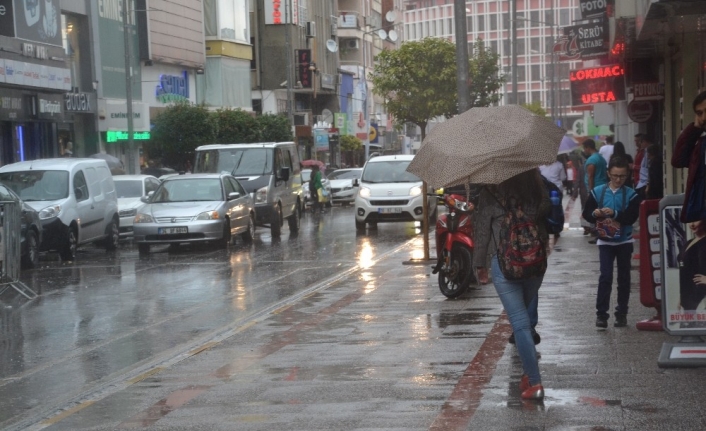  Balıkesir Ve Çevresi İçin Yağış Uyarısı