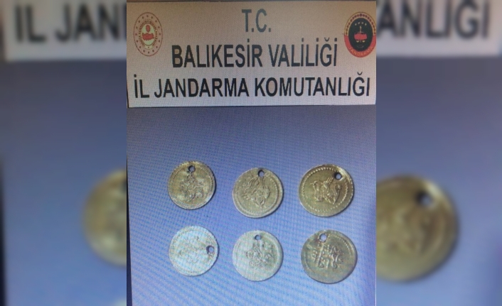  Balıkesir'de Osmanlı Dönemine Ait 6 Altın Sikke Yakalandı