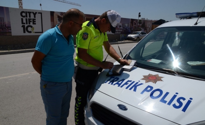  Balıkesir Polisi Bayram Öncesi İl Genelinde 'türkiye Huzur Ve