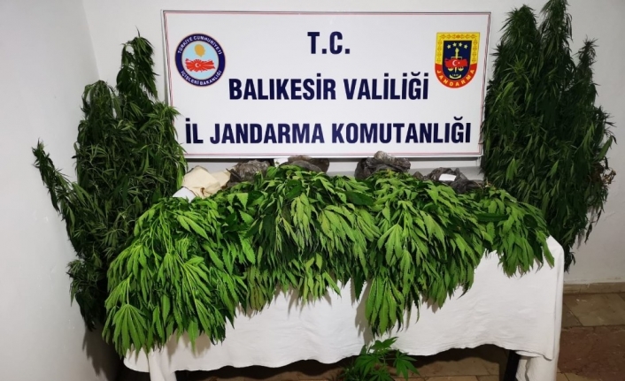  Balıkesir'in Bandırma İlçesine Bağlı Emre Mahallesi'nde İl Jandarma Komutanlığı