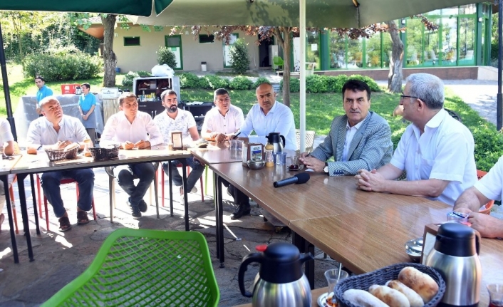  Osmangazi Belediye Başkanı Mustafa Dündar, Bursa Fırıncılar Odası Başkanı