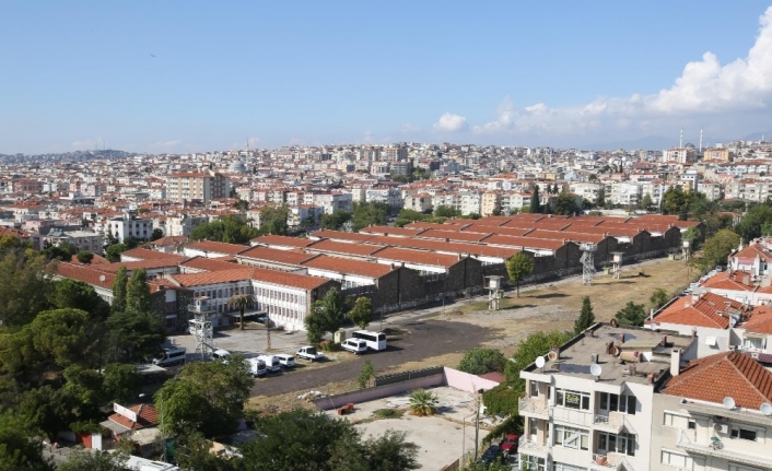  Buca İlçesinde, 60 Yıldır Faaliyetle Olan Buca Kapalı Cezaevi’nin