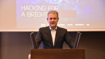  İzto Yönetim Kurulu Başkanı Mahmut Özgener, Çevre Ve Şehircilik