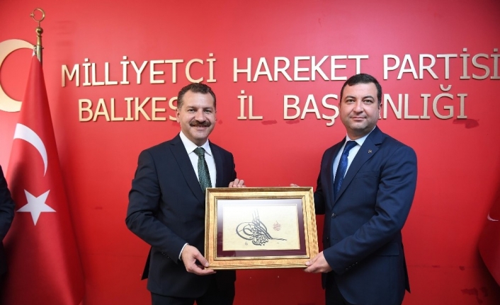  Balıkesir Büyükşehir Belediye Başkanı Yücel Yılmaz, Görevine Başlayan Milliyetçi