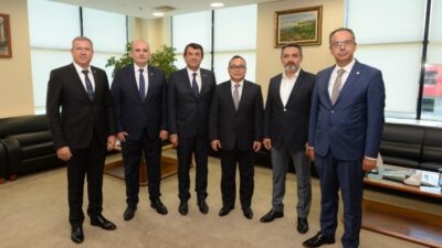  Endonezya Cumhuriyeti Başkonsolosu Herry Sudradjat, Bursa Ticaret Ve Sanayi