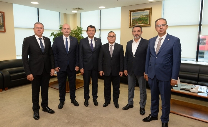  Endonezya Cumhuriyeti Başkonsolosu Herry Sudradjat, Bursa Ticaret Ve Sanayi