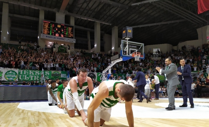  Bursaspor, Türkiye Basketbol Ligi’nin İlk Haftasında Sahasında Tofaş’ı Ağırladı.