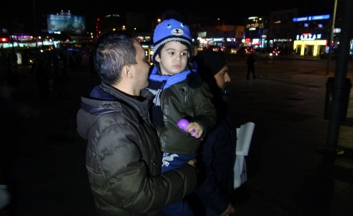  4 Yaşındaki Çocuk Avm'ye Terk Edildi