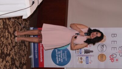 Geliştirdiği katma değerli ürünlerin yanında toplumda beslenme ve arı ürünleri