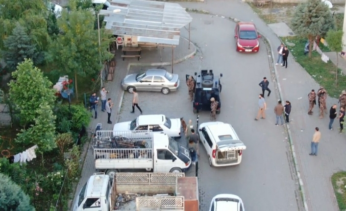 Bursa’da narkotik polisinin, özel harekat, terör, çevik kuvvet, ve asayiş