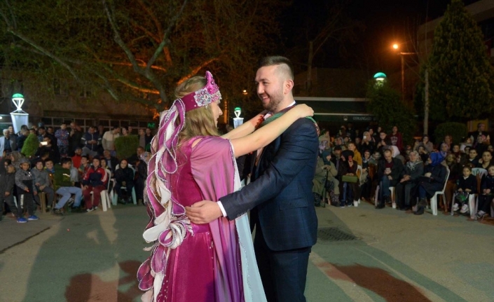 Osmangazi Belediyesi tarafından düzenlenen Osman Gazi’yi Anma ve Bursa’nın Fethi