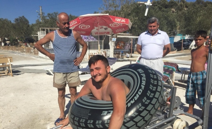  Akhisar Bedensel Ve Zihinsel Engelliler Derneği, Engelli Vatandaşlara Büyük