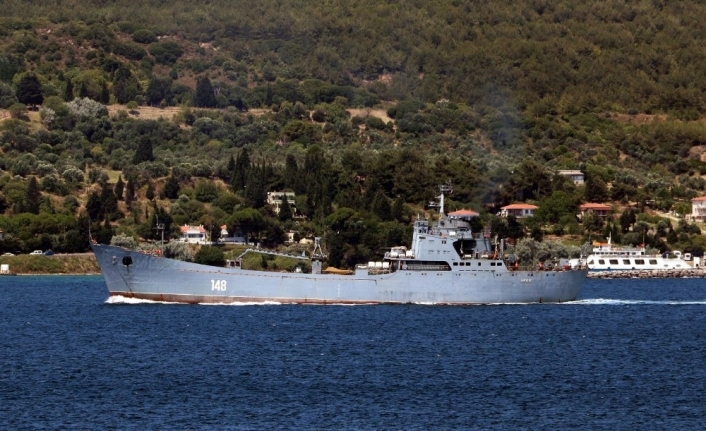  Çanakkale Boğazı'ndan Geçen Rus Donanması'na Ait, 148 Borda Numaralı